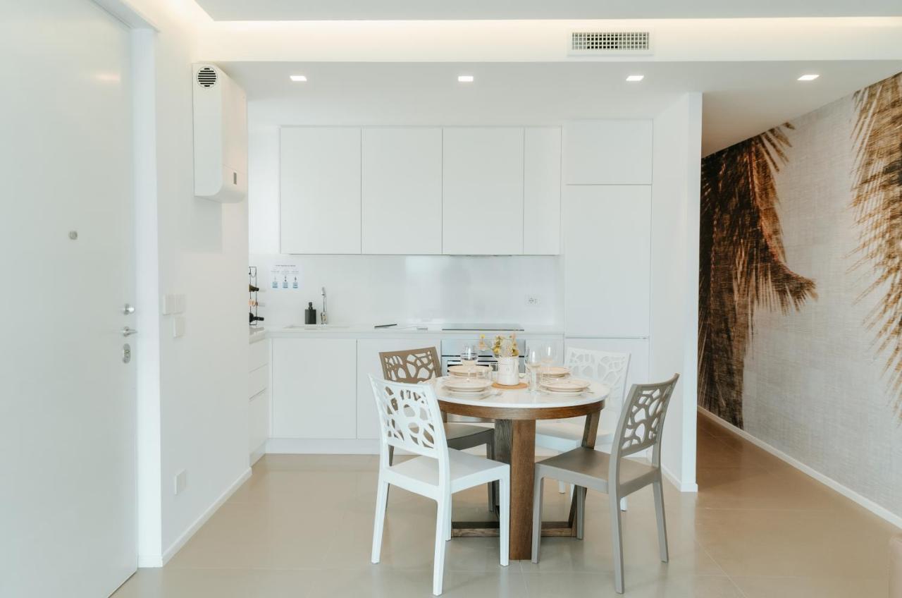 Apulialux Seaview Prestige Apt / Jacuzzi + Parking Polignano a Mare Exterior photo