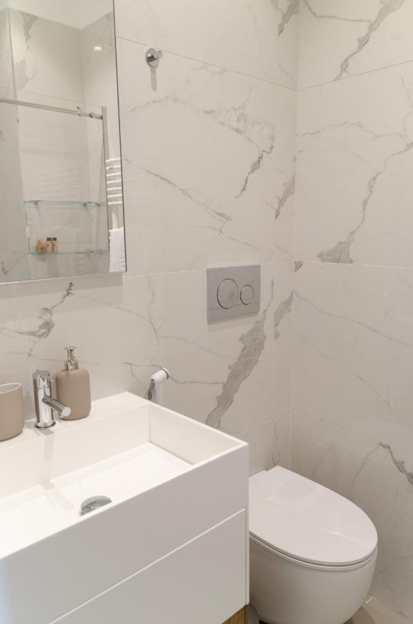 Apulialux Seaview Prestige Apt / Jacuzzi + Parking Polignano a Mare Exterior photo