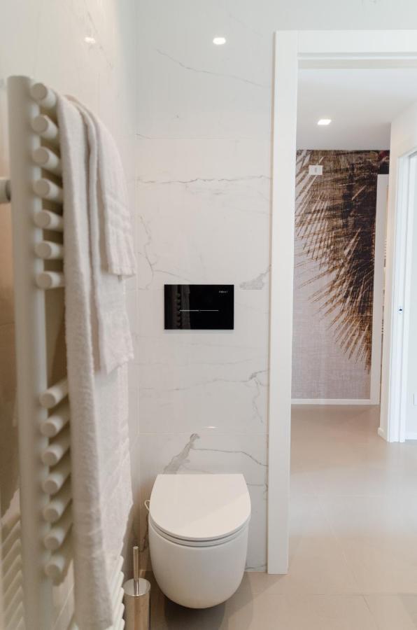 Apulialux Seaview Prestige Apt / Jacuzzi + Parking Polignano a Mare Exterior photo