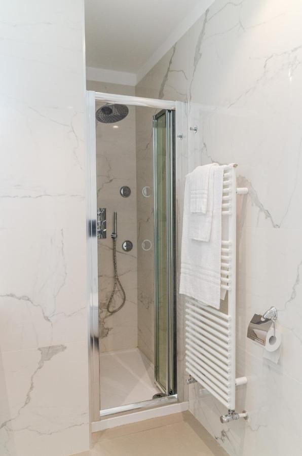 Apulialux Seaview Prestige Apt / Jacuzzi + Parking Polignano a Mare Exterior photo